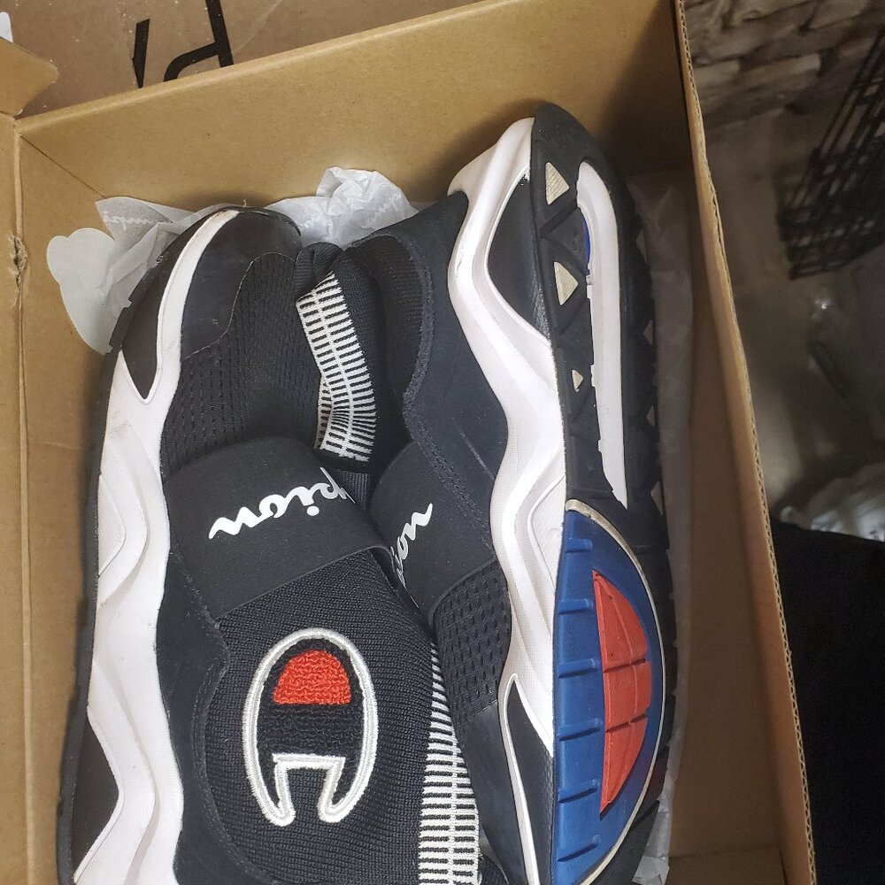 Boys sneakers